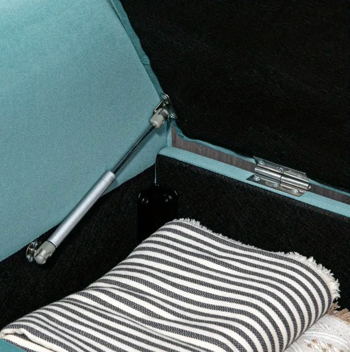 Soft Bench - Azure