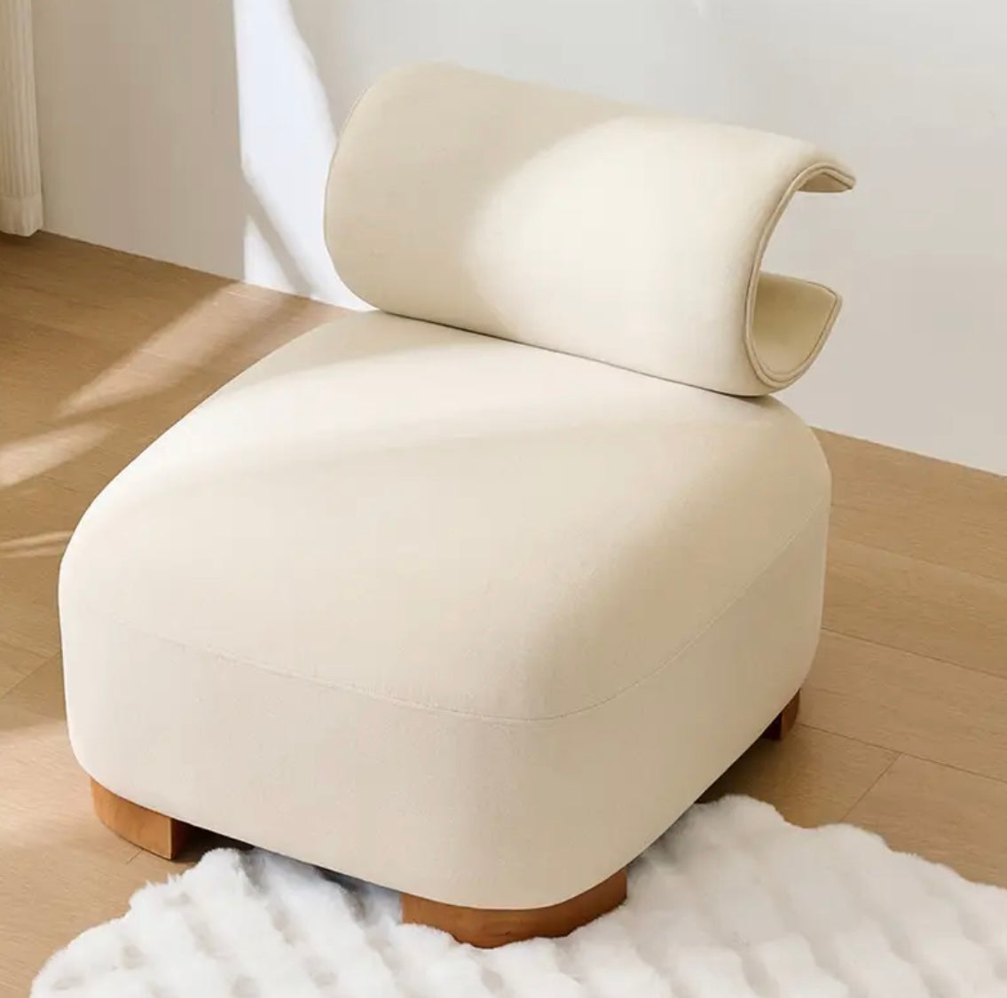 Lounge chair, for your cat & for you too!