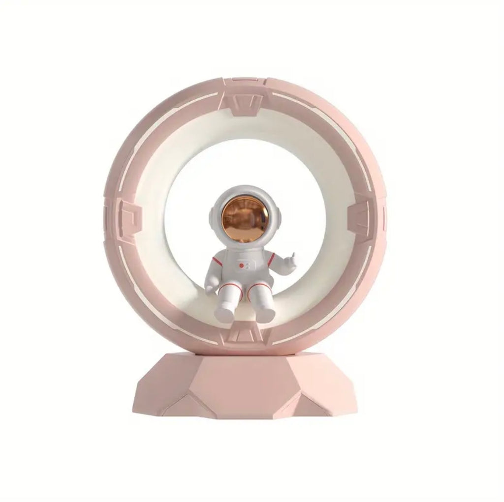 Astronaut lamp