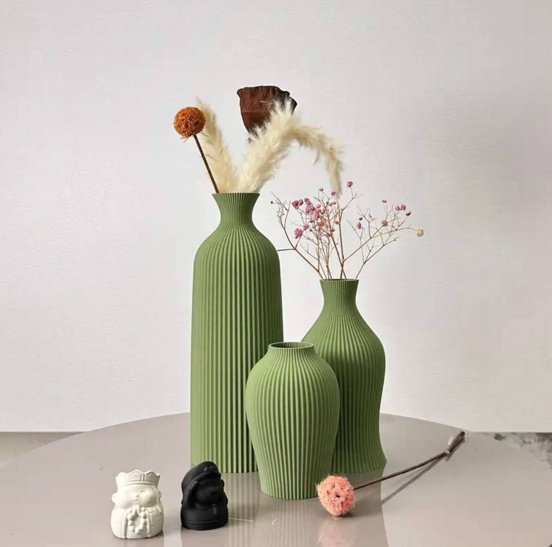 Set of vases