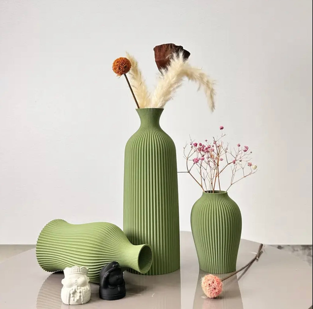 Set of vases